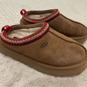 UGG Tazz Slippers with Red Trim